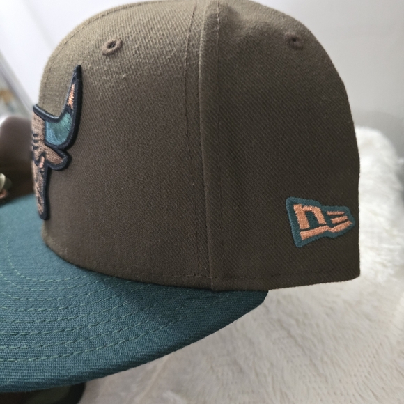 Timberland Men's Brown and Green Hiking Boots - Picture 4 of 9